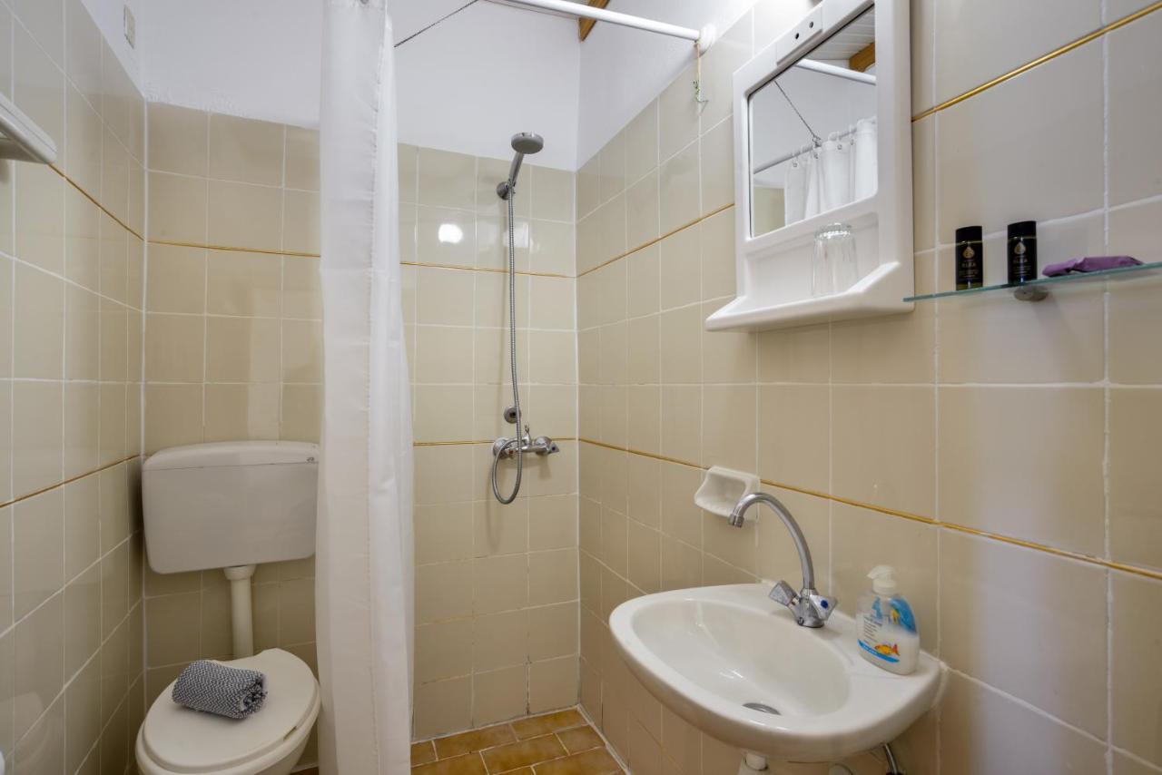 Mathés Villa Kapasa מראה חיצוני תמונה