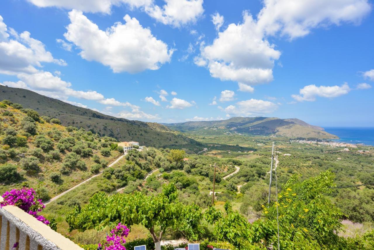 Mathés Villa Kapasa מראה חיצוני תמונה
