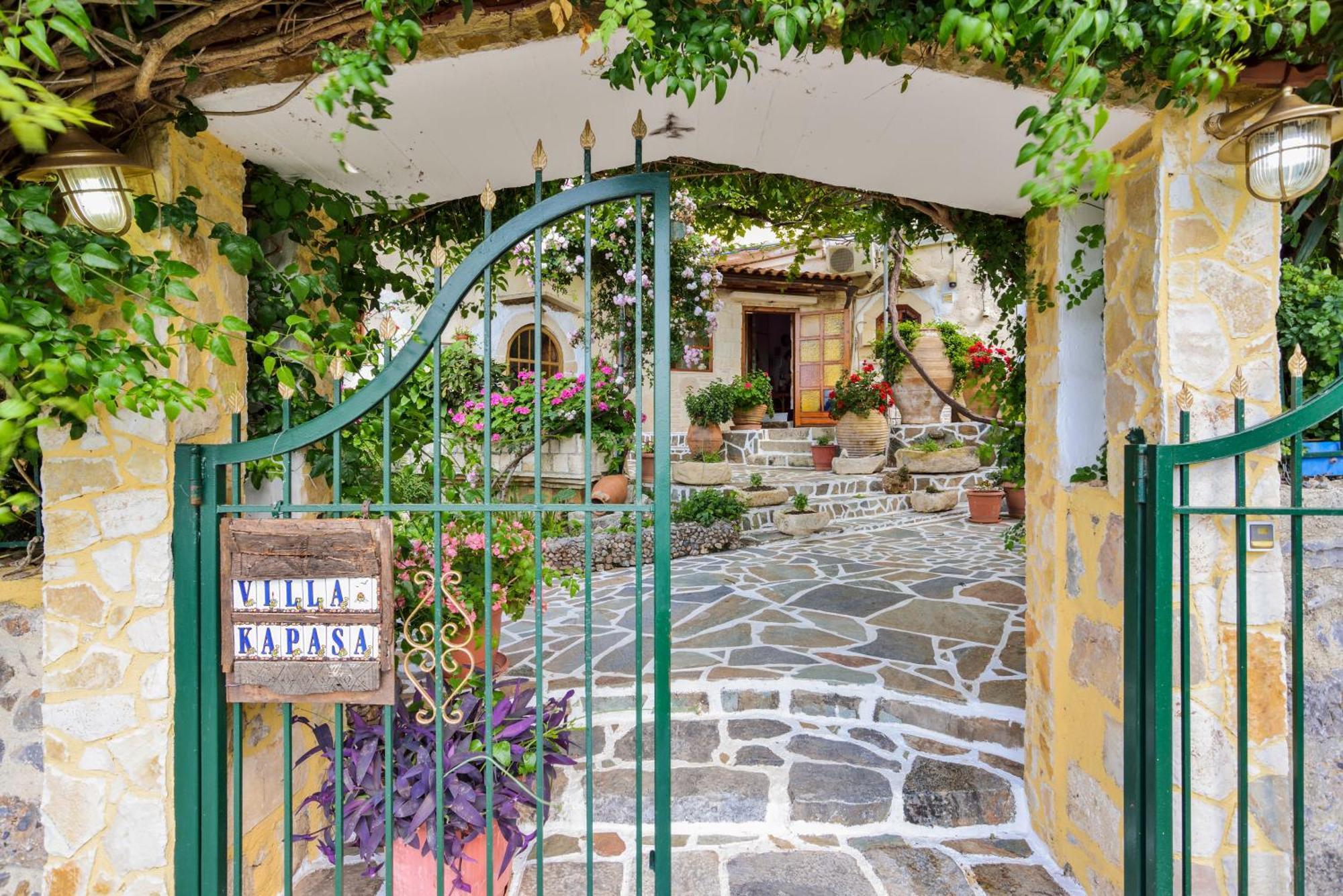 Mathés Villa Kapasa מראה חיצוני תמונה